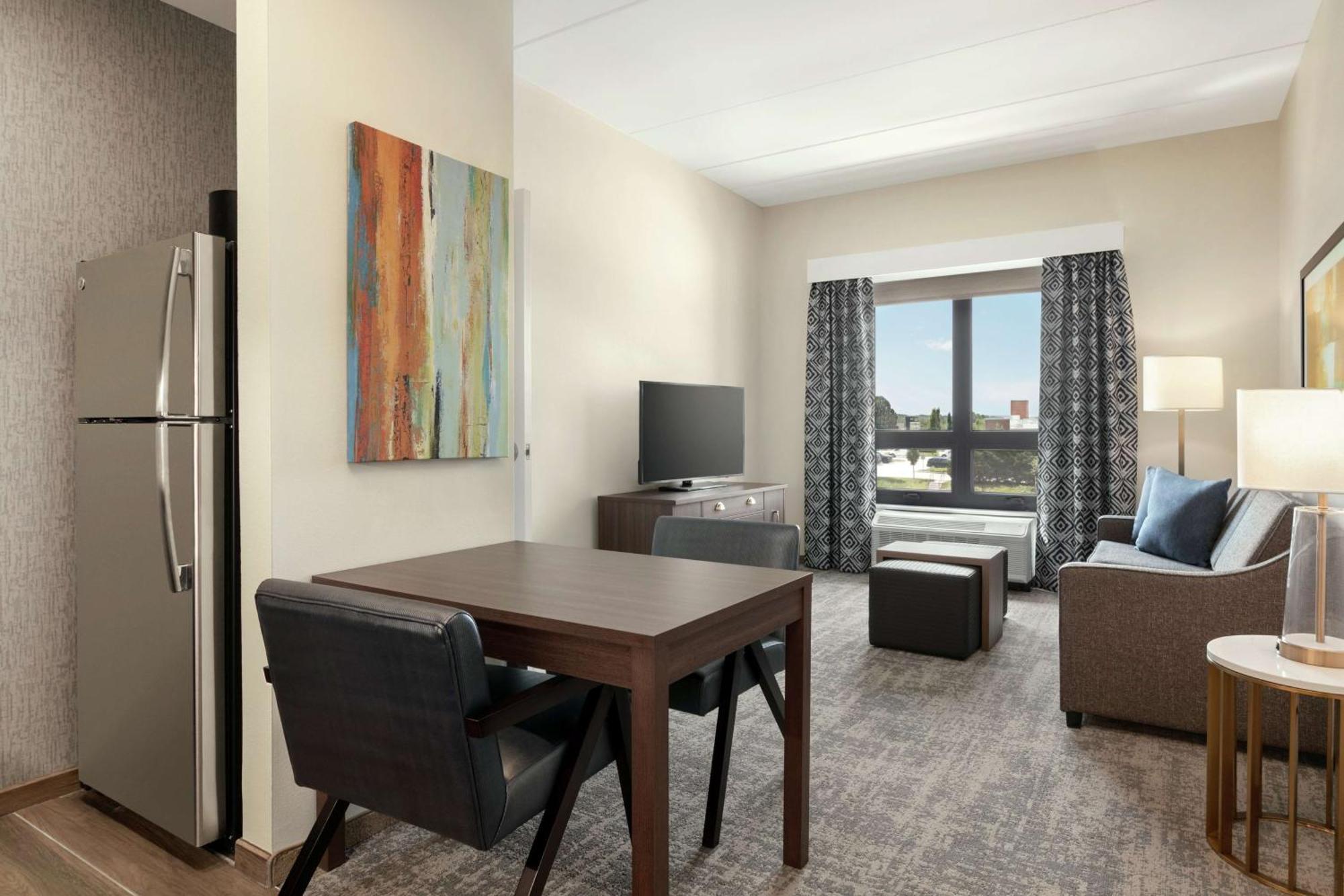 Hotel Homewood By Hilton Willow Grove