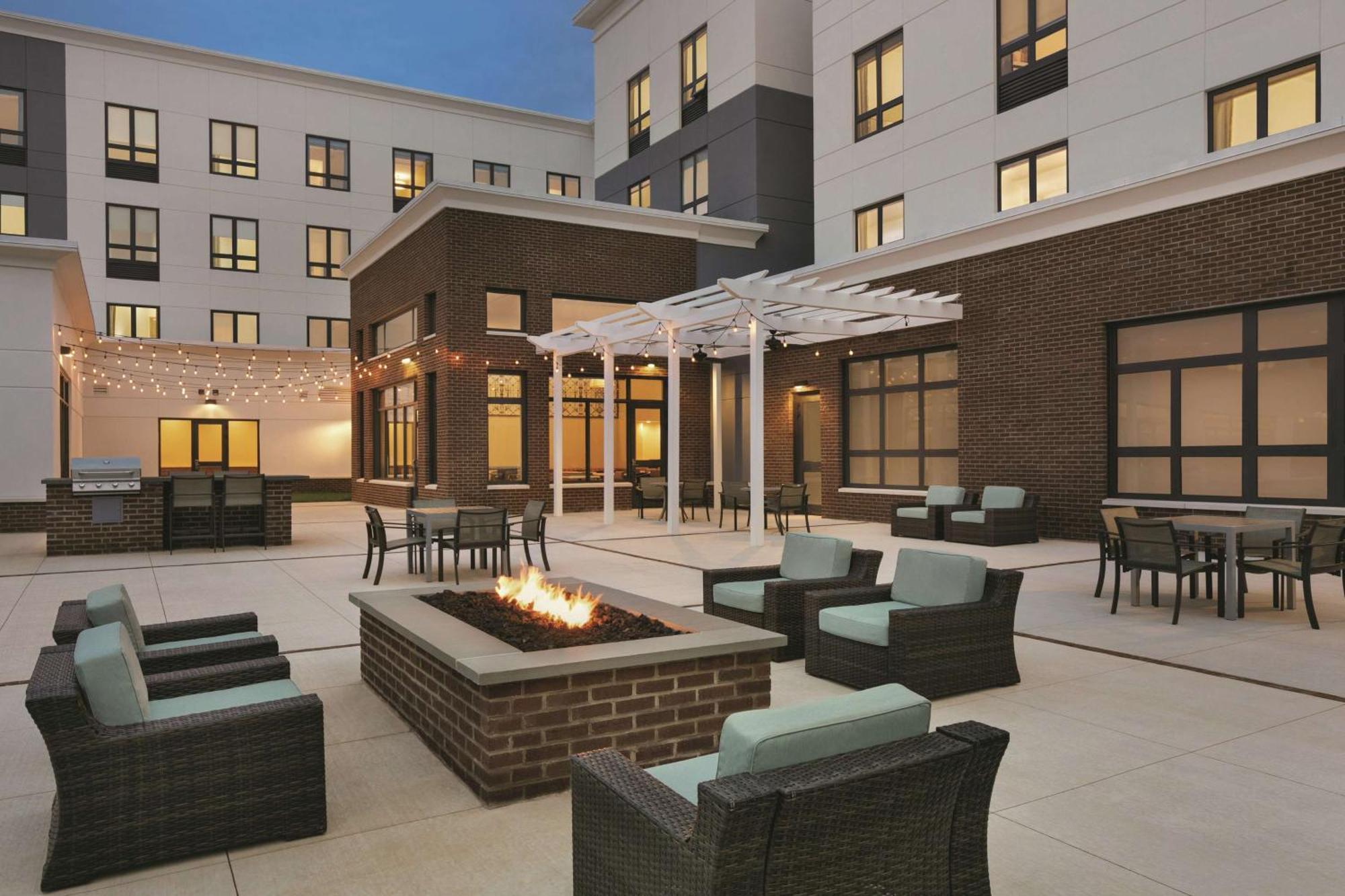 Homewood By Hilton Willow Grove Hotel